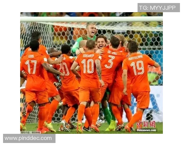 足球球星大牙辉煌生涯与绿茵场上的荣耀时刻